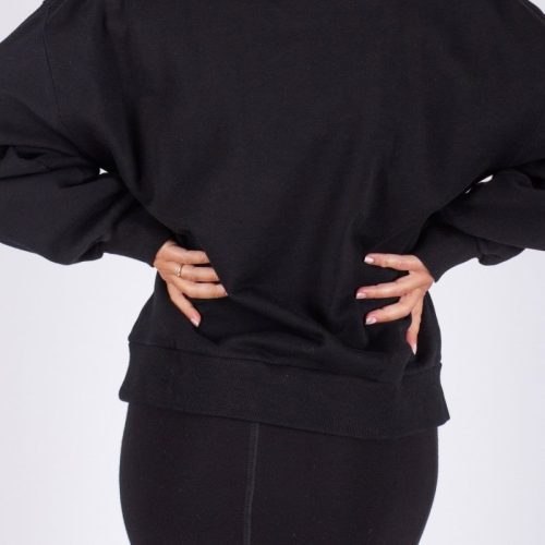 crewneck sweatshirt black top yakira bella 943670