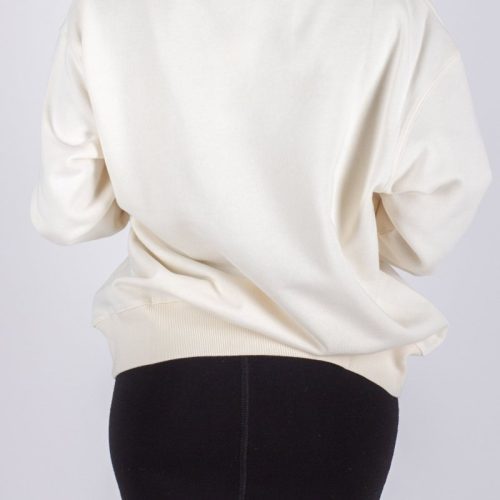 oversized crewneck sweatshirt ivory top yakira bella 442852