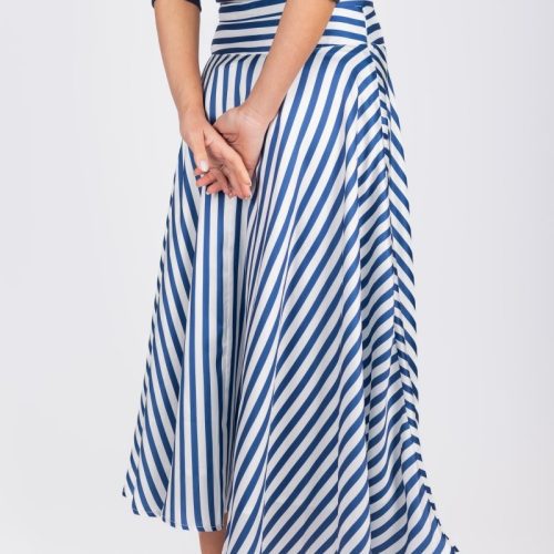 sandy skirt blue stripe skirt yakira bella 314117