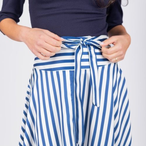 sandy skirt blue stripe skirt yakira bella 528386